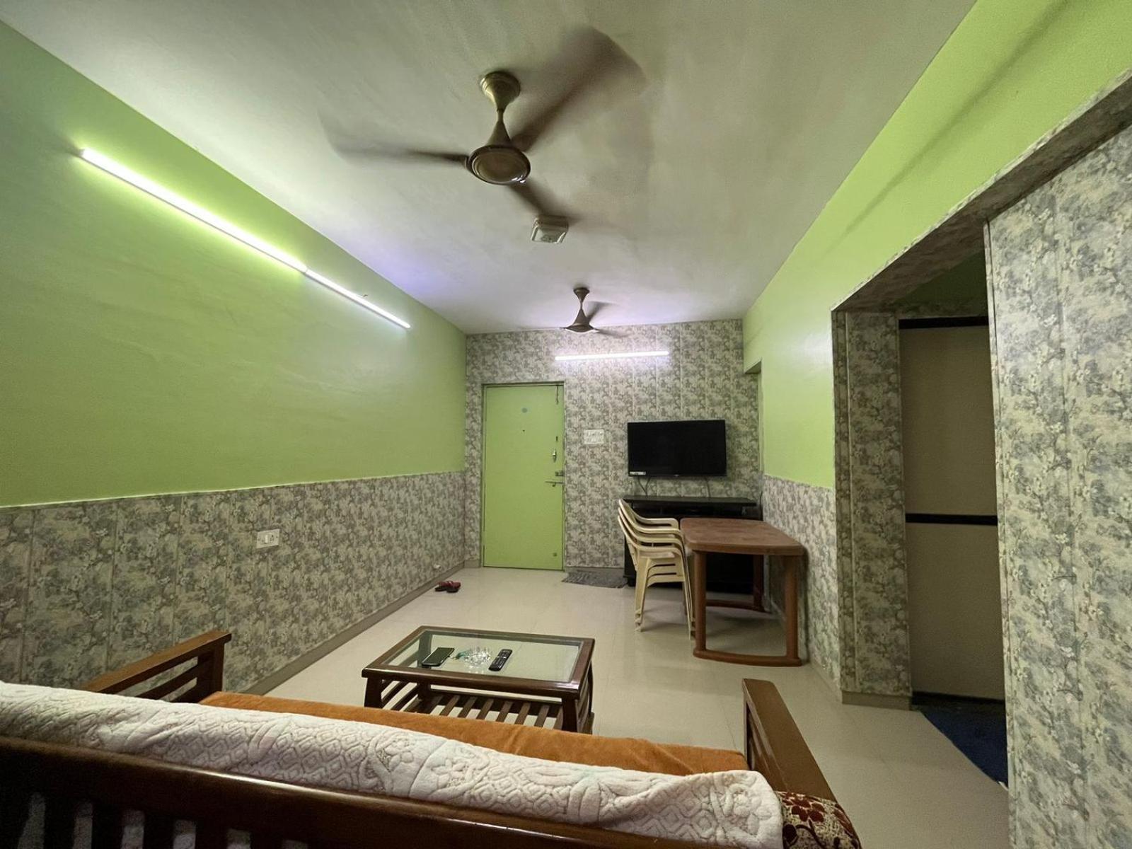 Galaxy Apartment Mumbai  Buitenkant foto