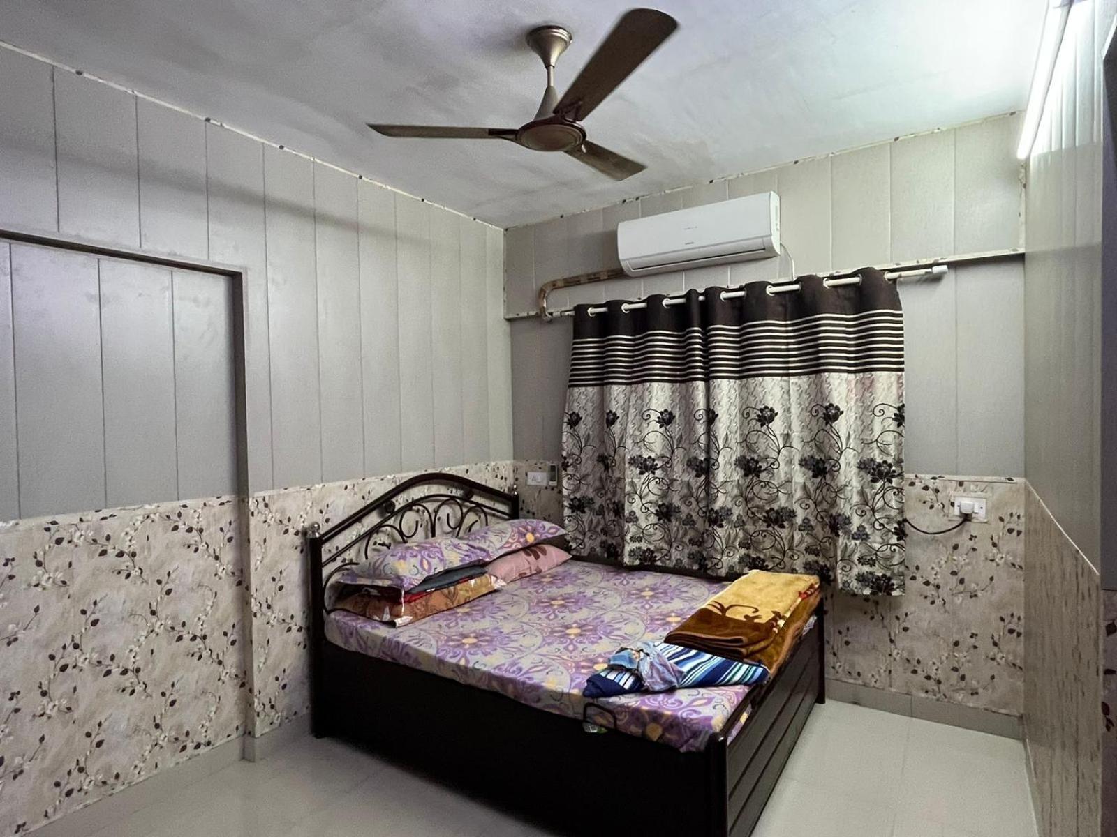 Galaxy Apartment Mumbai  Buitenkant foto