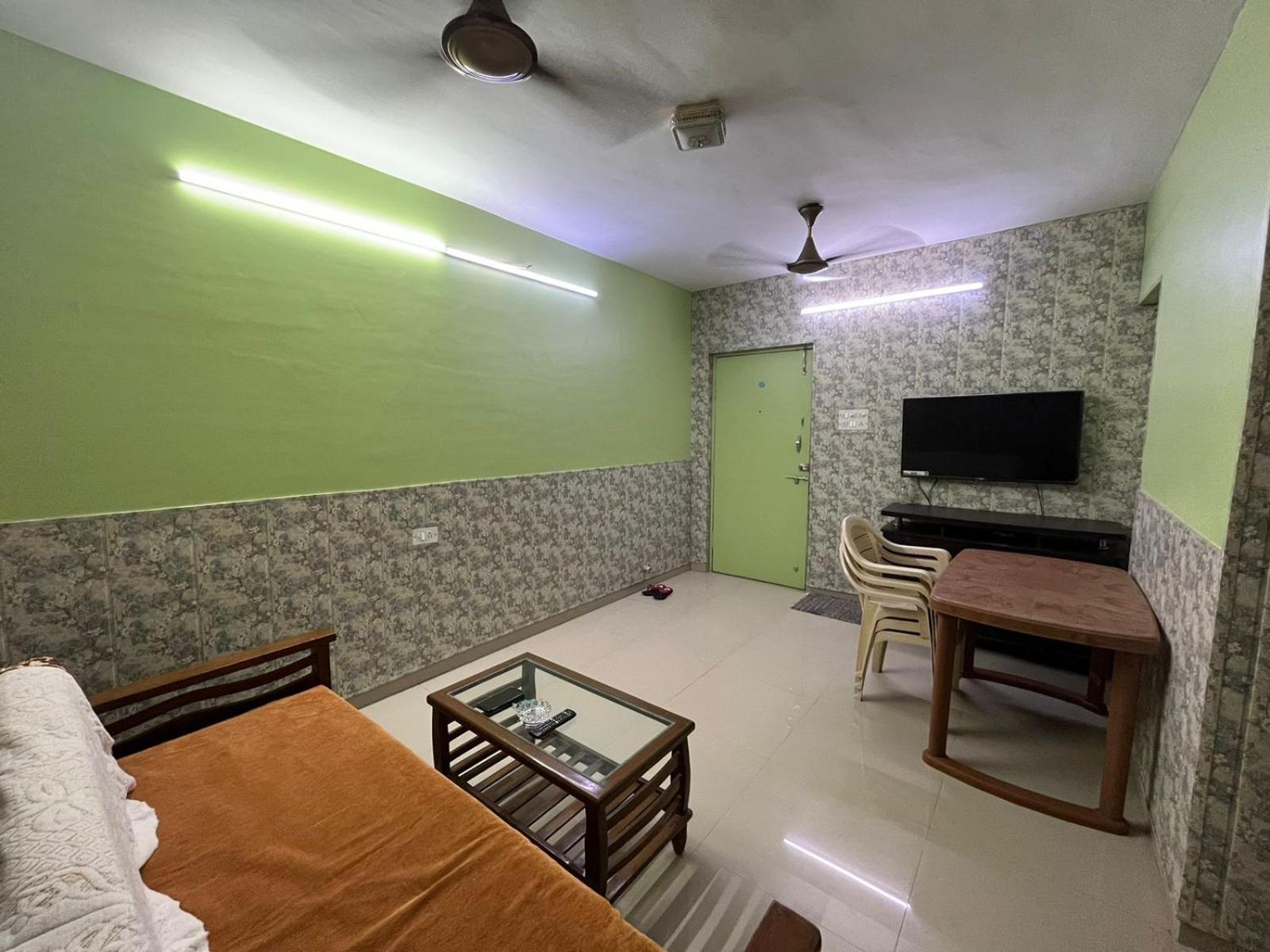 Galaxy Apartment Mumbai  Buitenkant foto