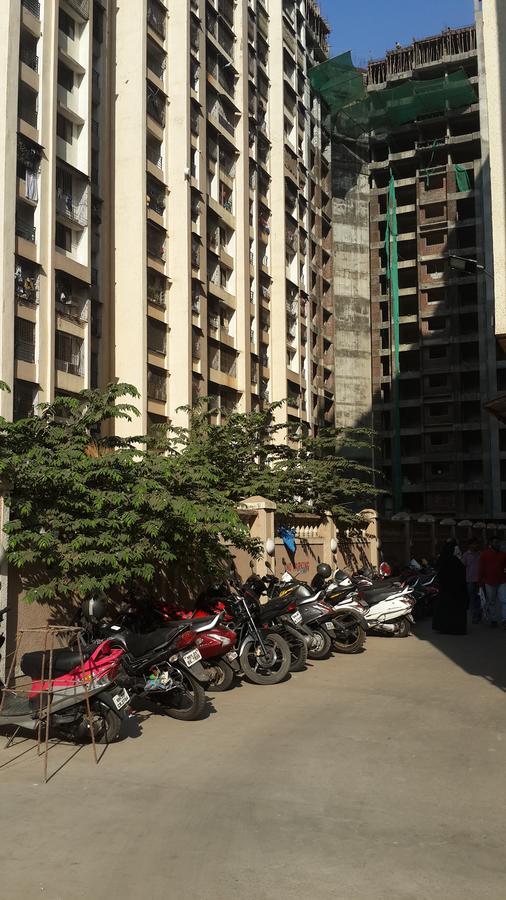 Galaxy Apartment Mumbai  Buitenkant foto