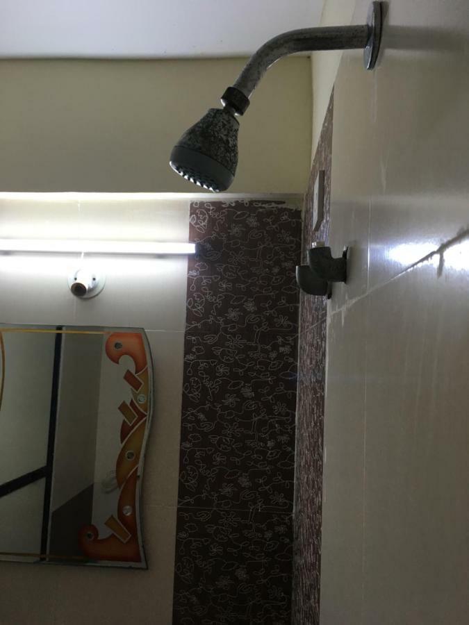 Galaxy Apartment Mumbai  Buitenkant foto